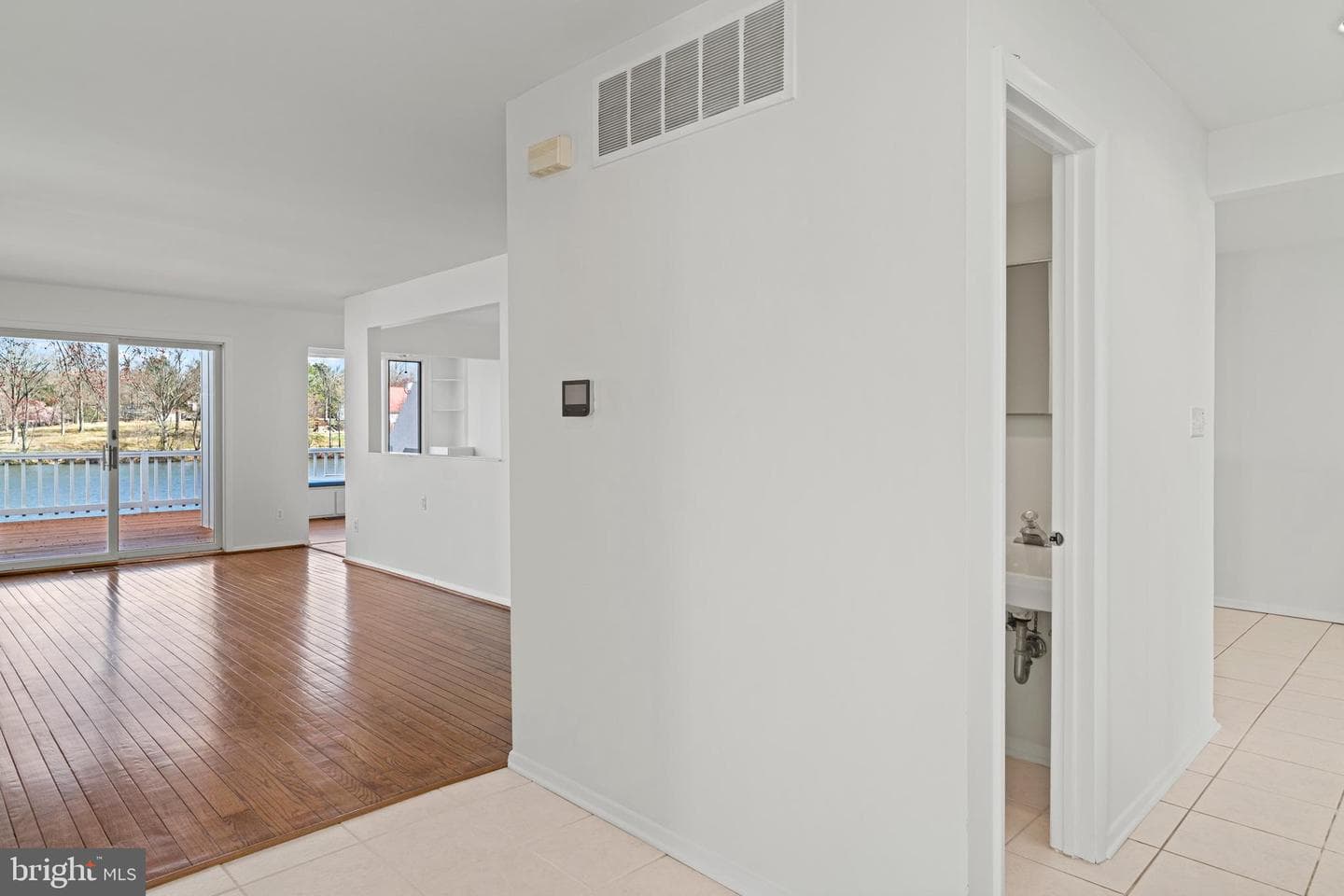 10313 Wilde Lake Terrace photo 7