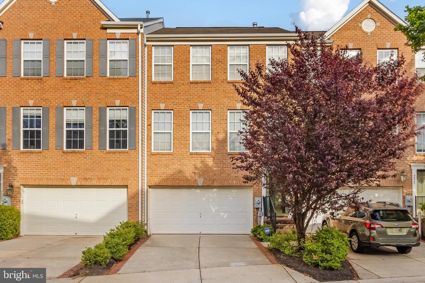 9923 Fragrant Lilies Way