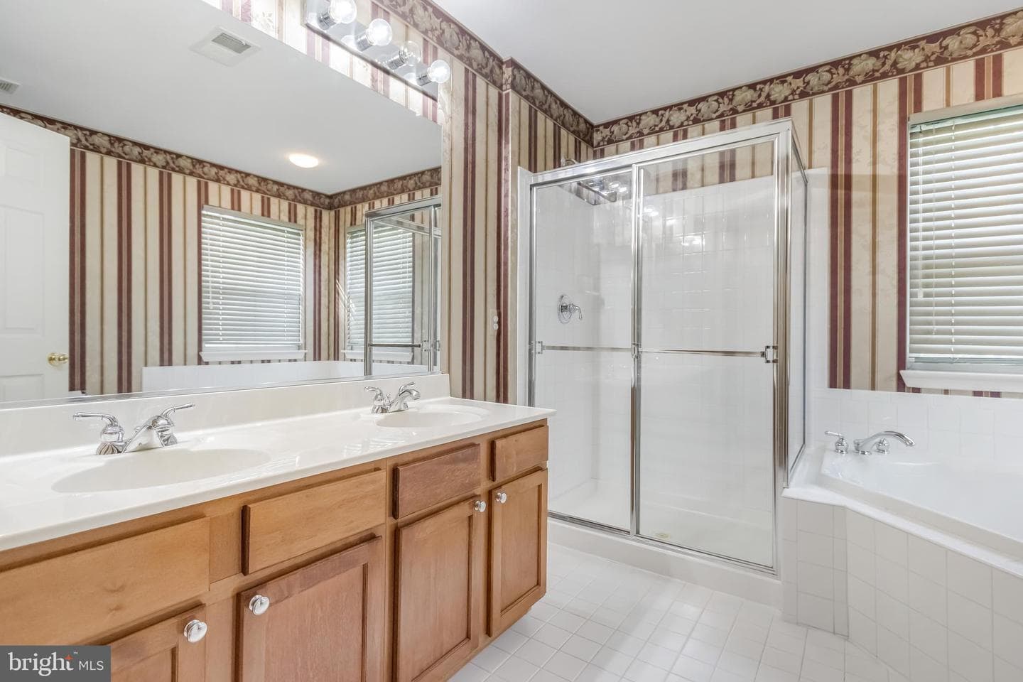 9923 Fragrant Lilies Way photo 33