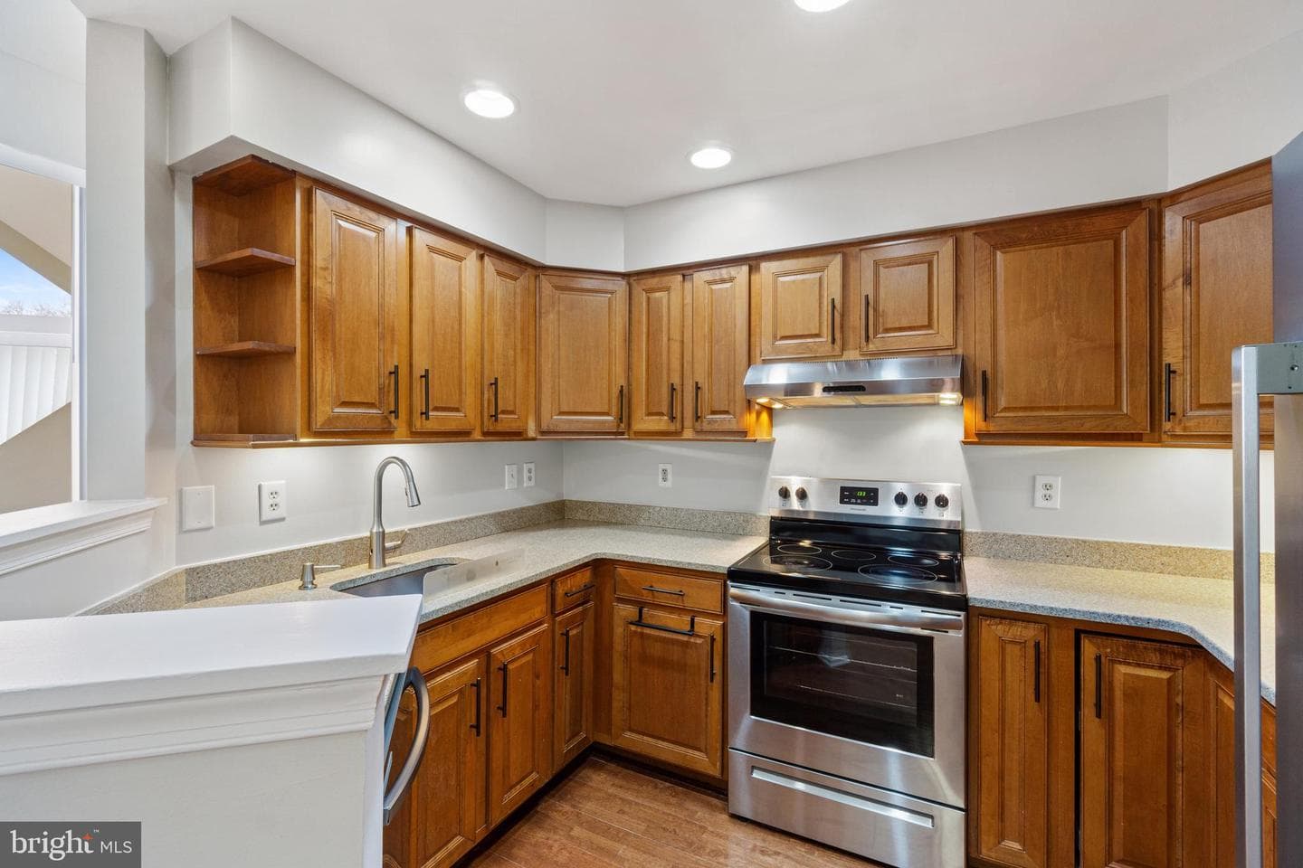 7635 Coachlight Lane #b photo 20