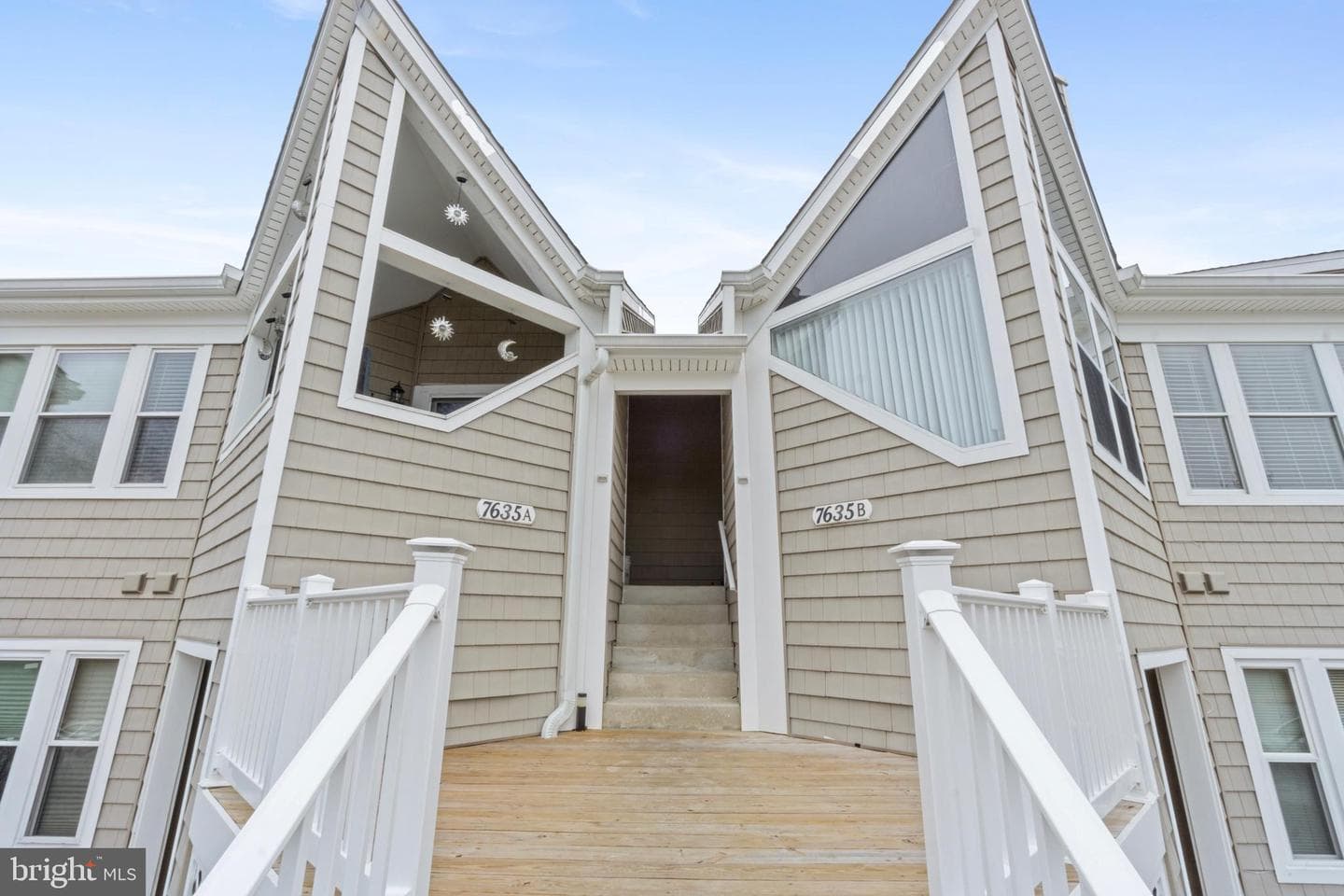 7635 Coachlight Lane #b photo 29