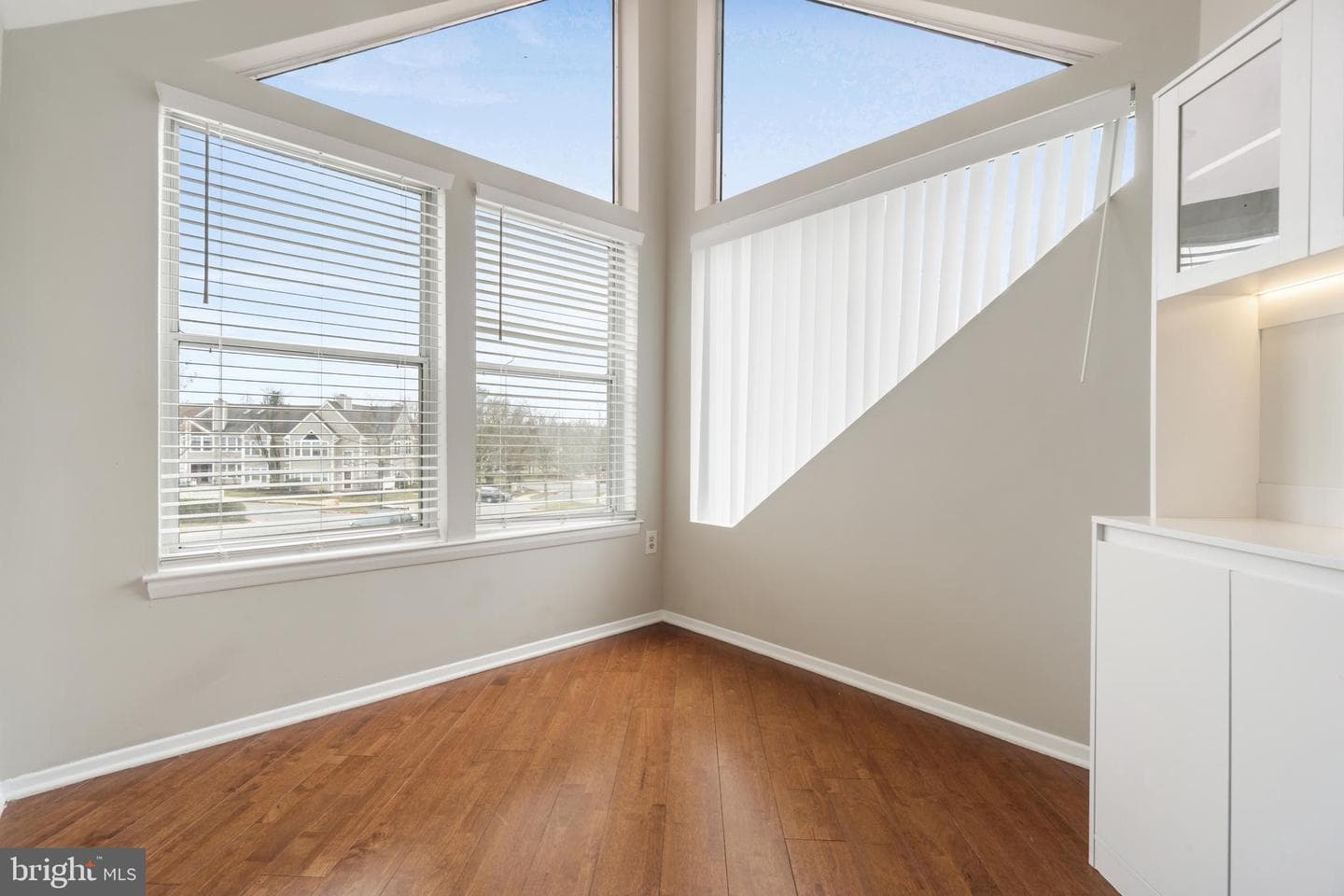 7635 Coachlight Lane #b photo 3