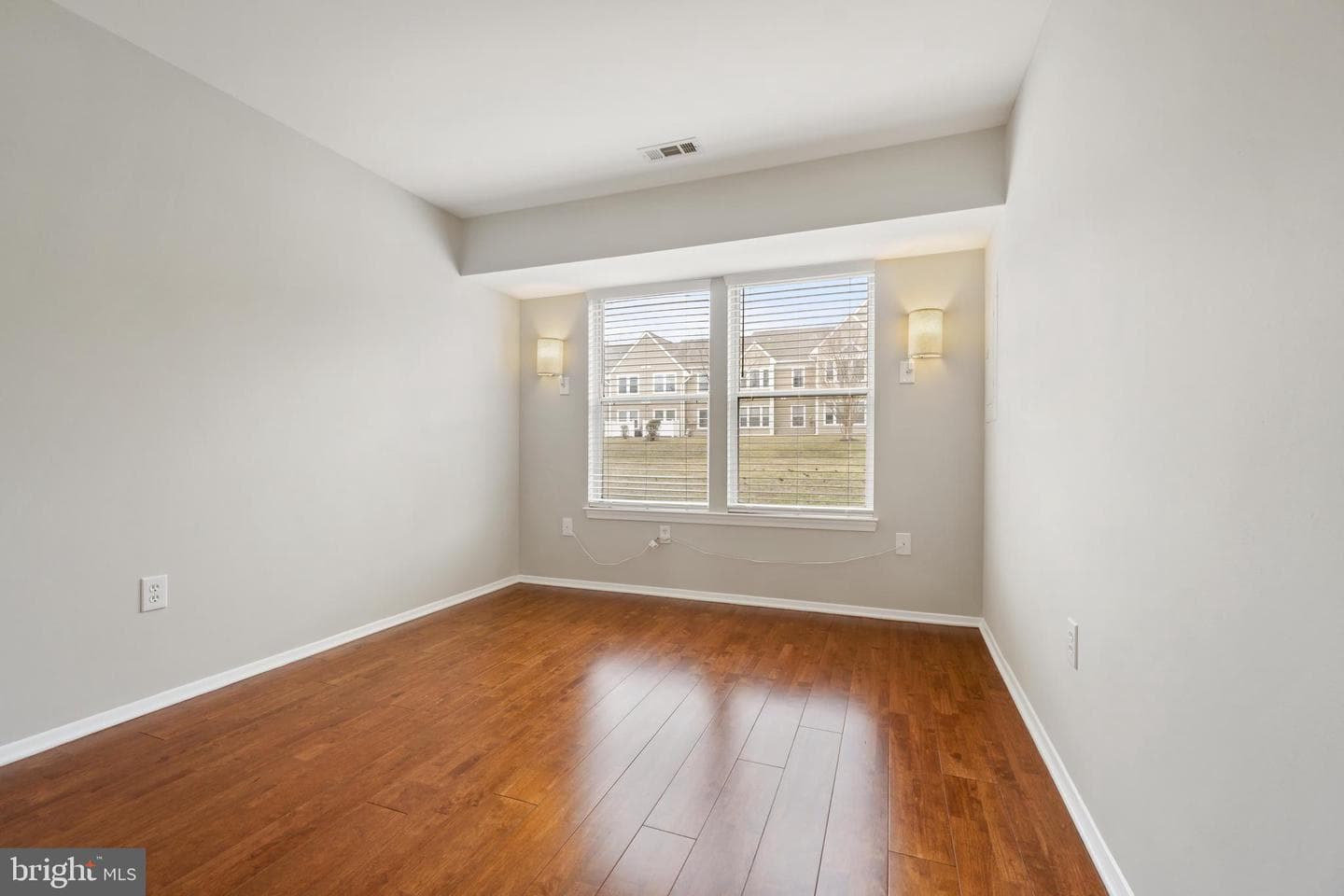 7635 Coachlight Lane #b photo 9