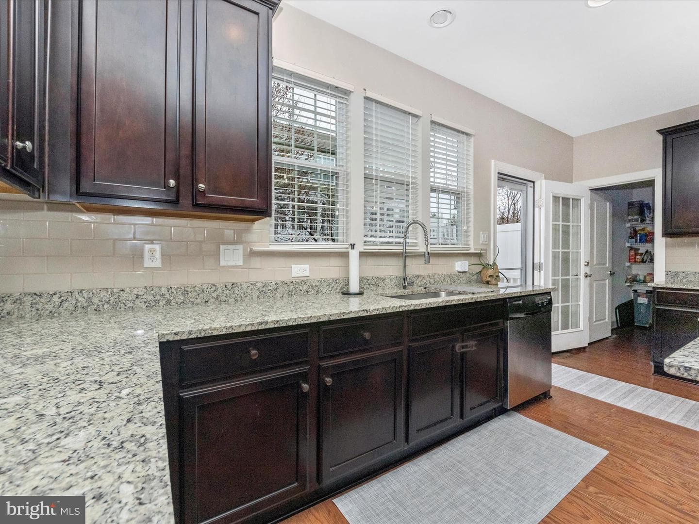 8624 Summer Waves Way photo 12