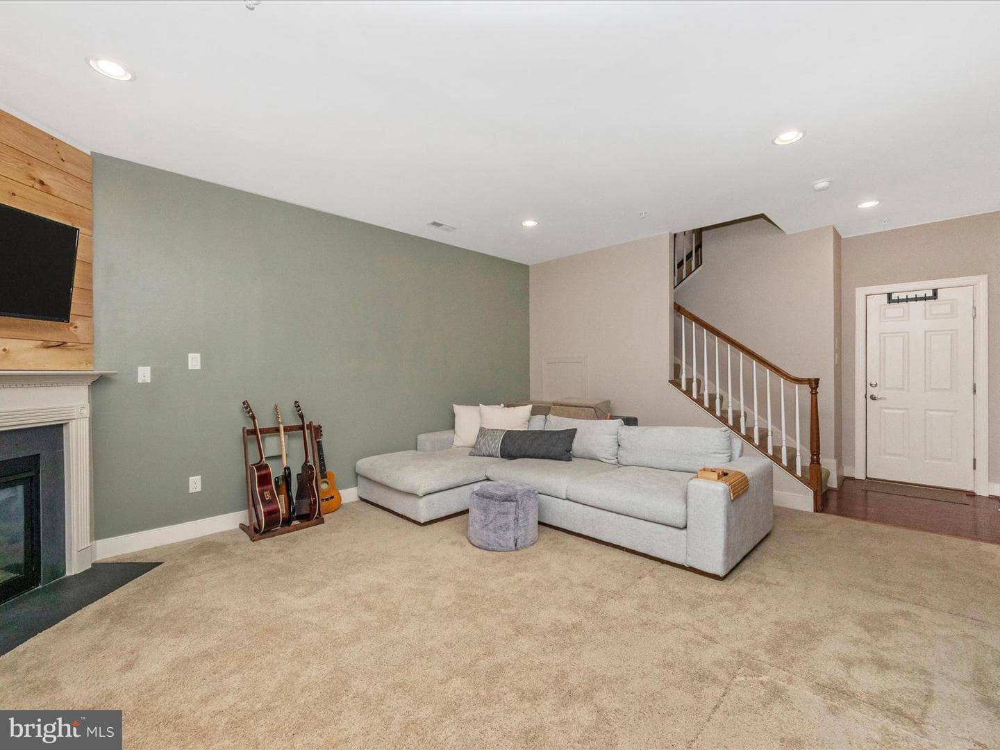 8624 Summer Waves Way photo 32