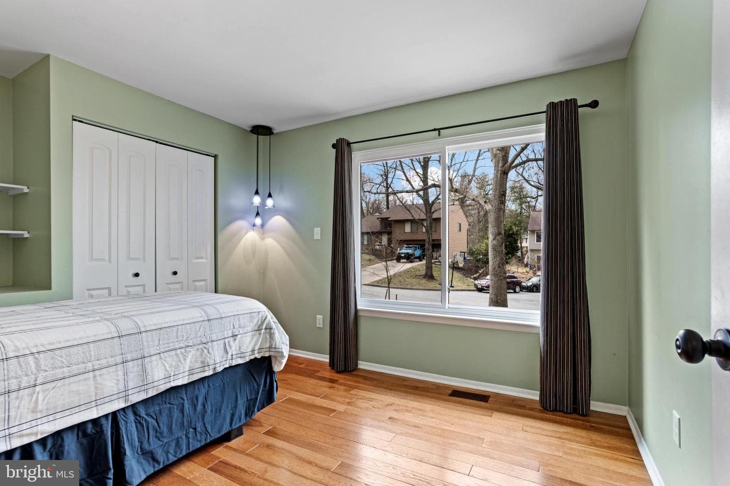 8858 Blue Sea Drive photo 12