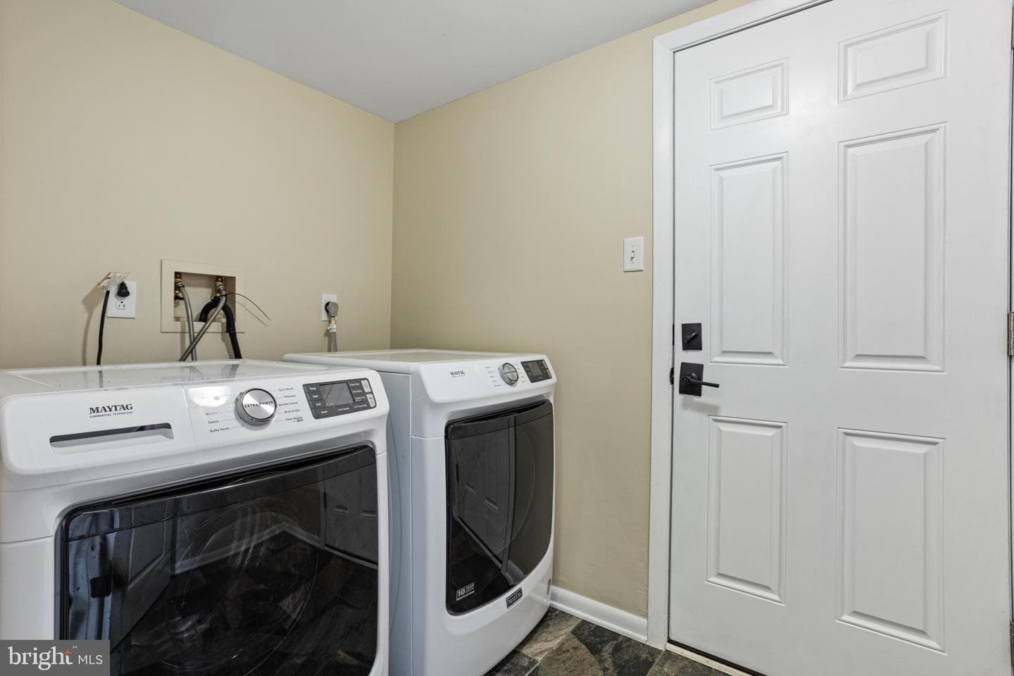 8858 Blue Sea Drive photo 18