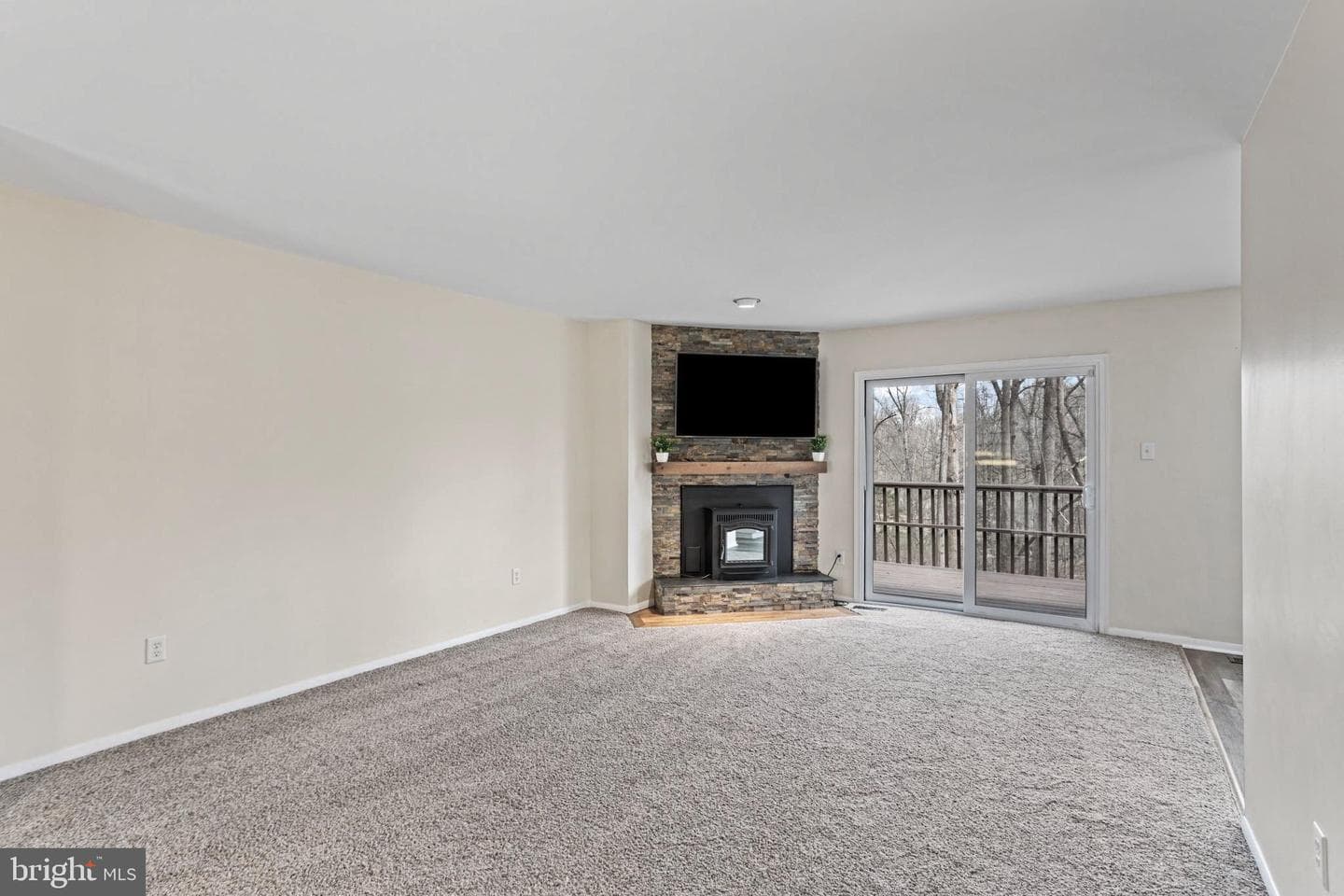 8858 Blue Sea Drive photo 5