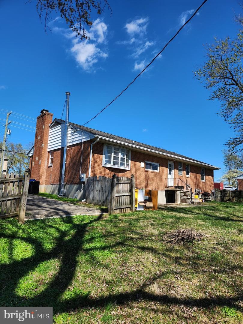 8905 Old Frederick Road photo 4