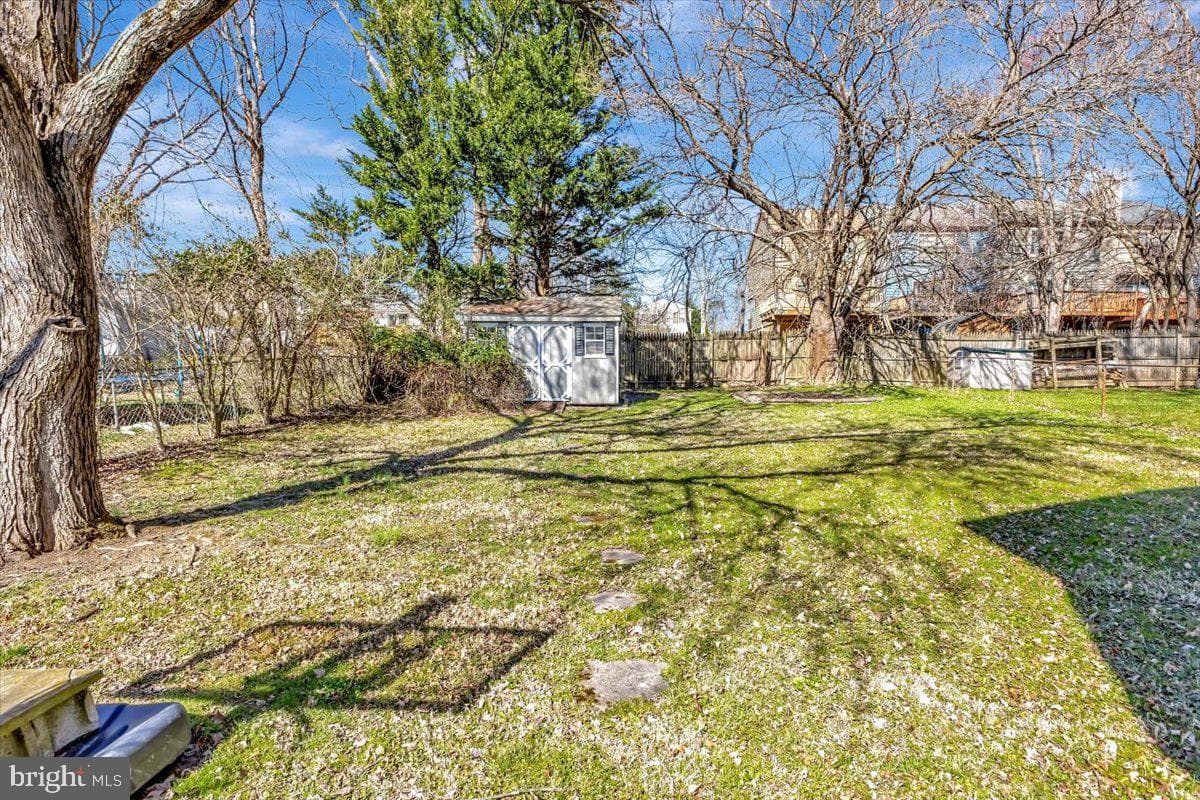 9140 Grant Avenue photo 27