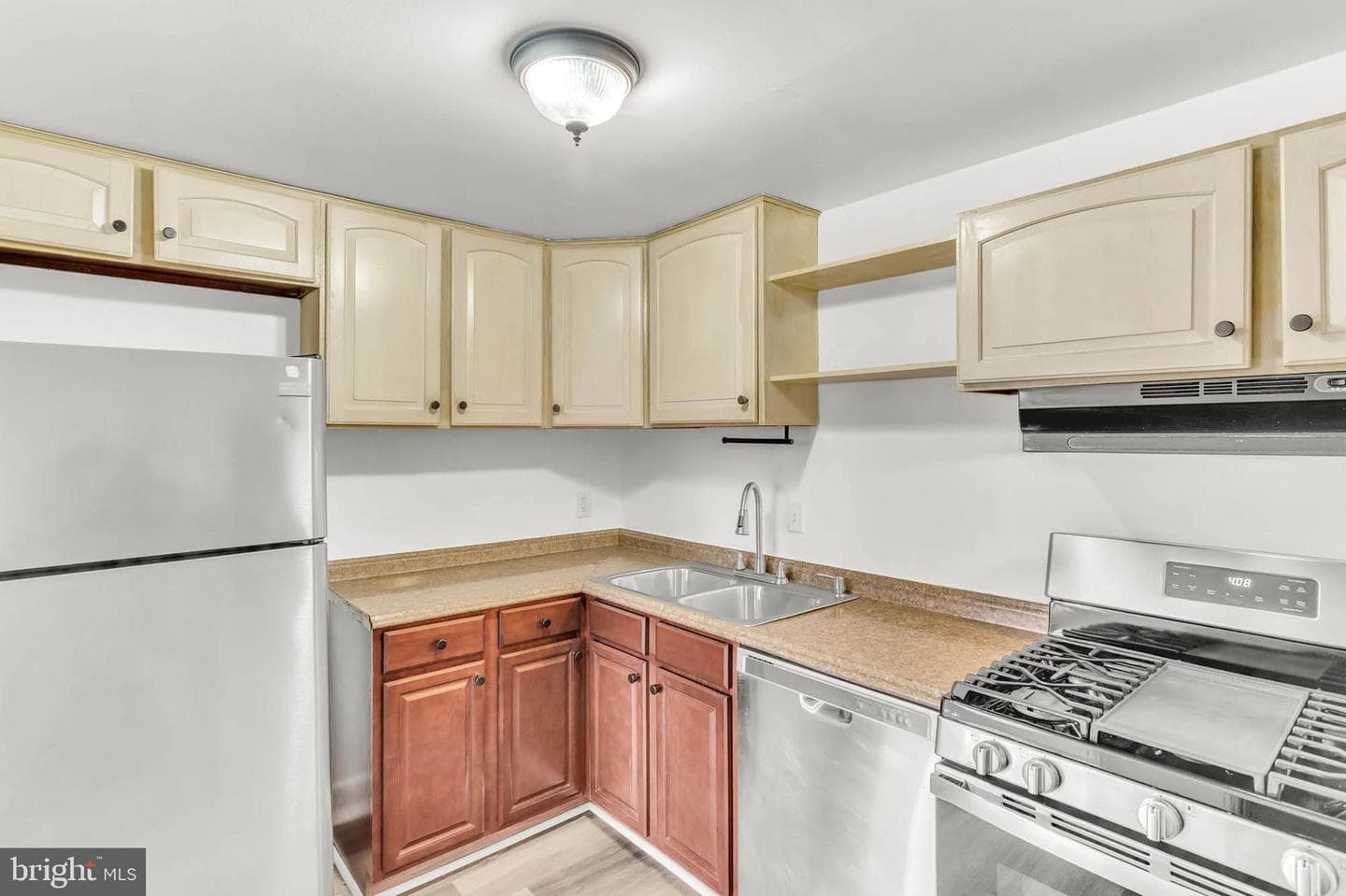 10850 Green Mountain Circle #t1 photo 12