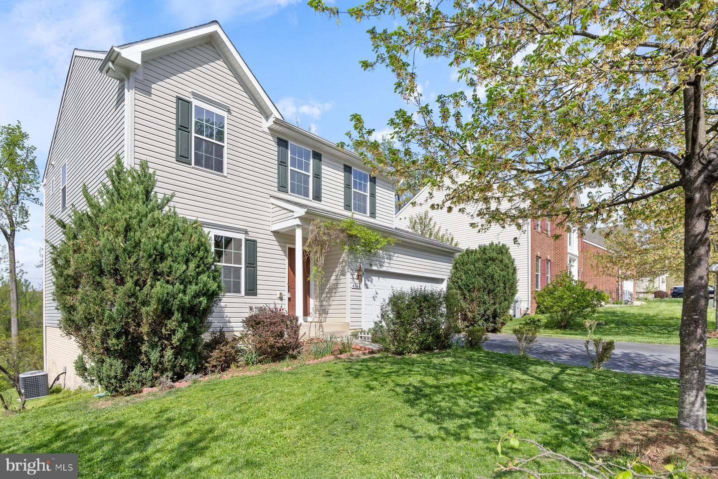 4514 Nightingale Court photo 3
