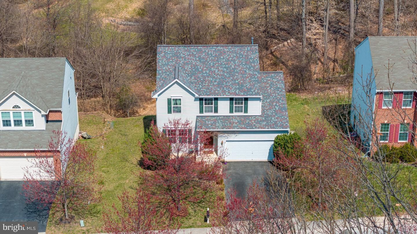 4514 Nightingale Court photo 5