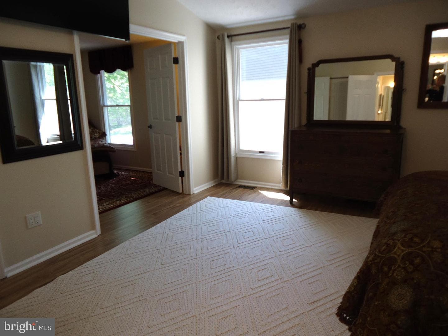 6413 Sewells Orchard Drive photo 33