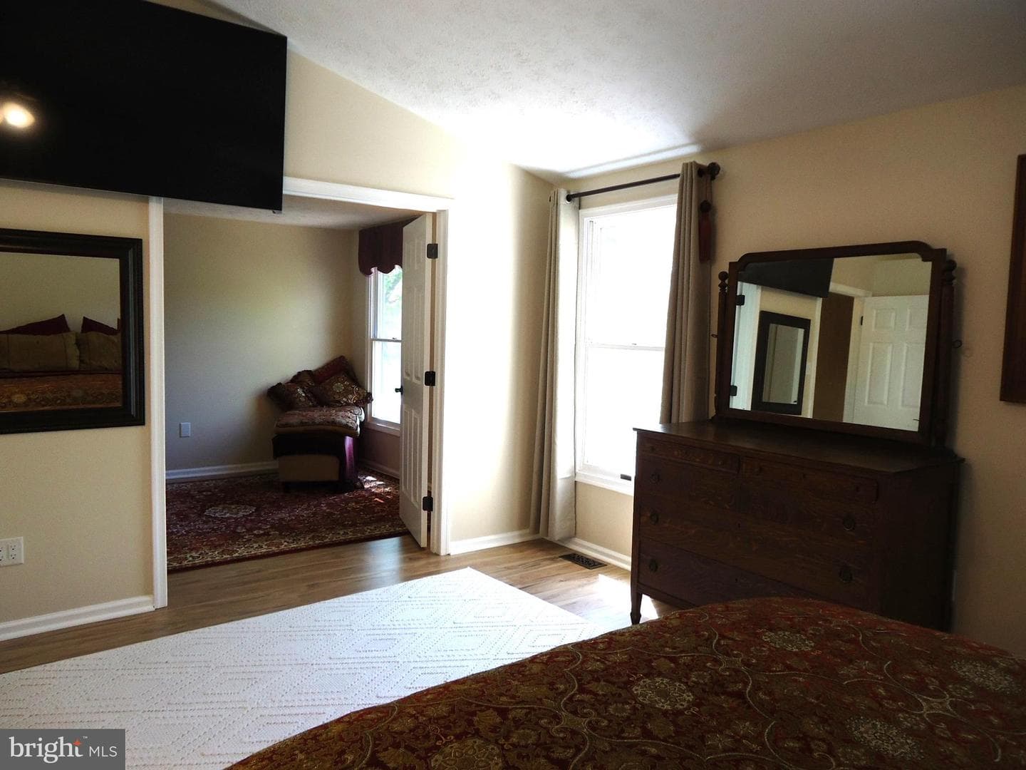 6413 Sewells Orchard Drive photo 35
