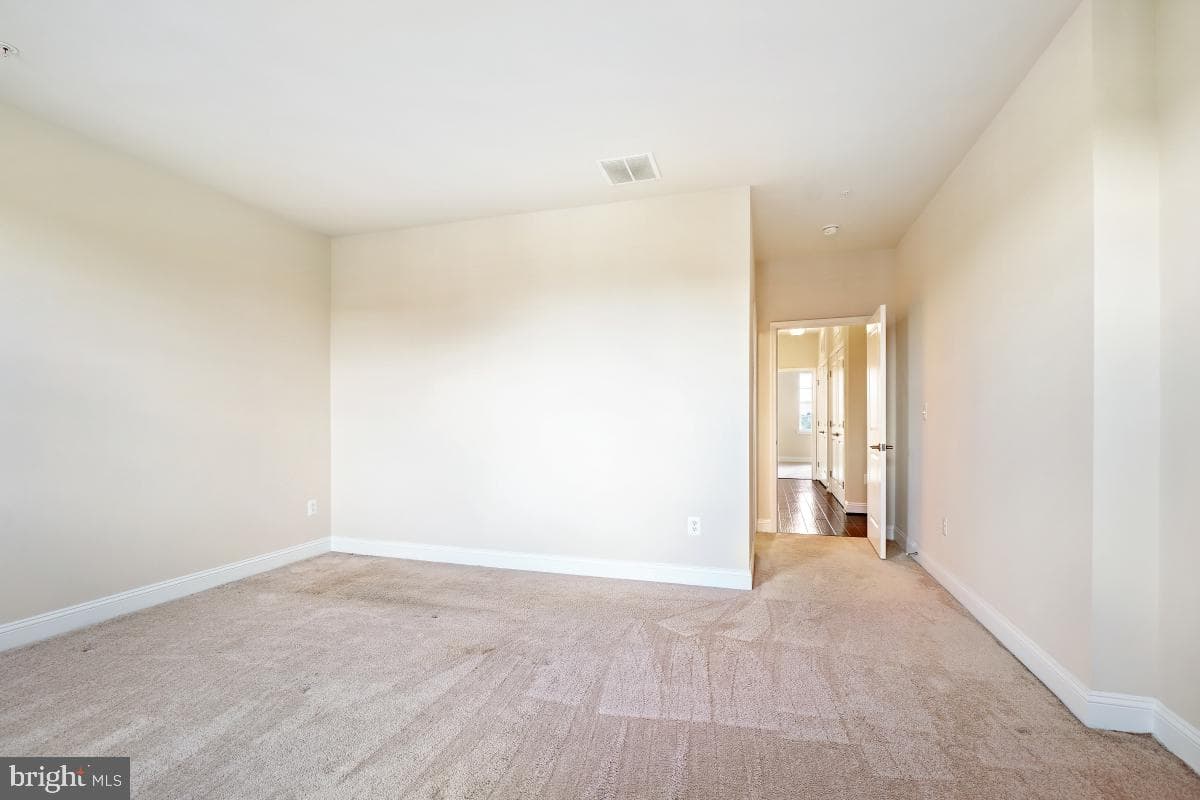 5919-2 Logans Way #2 photo 24
