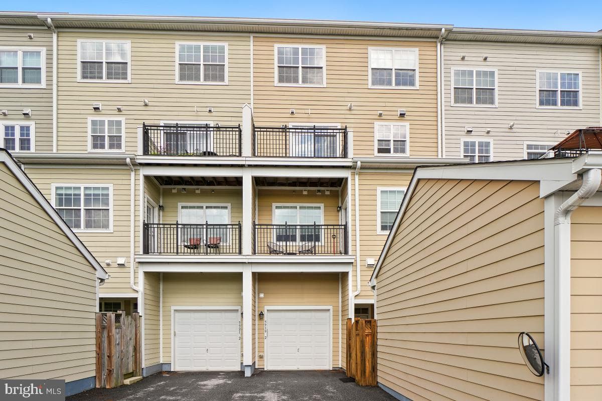 5919-2 Logans Way #2 photo 29