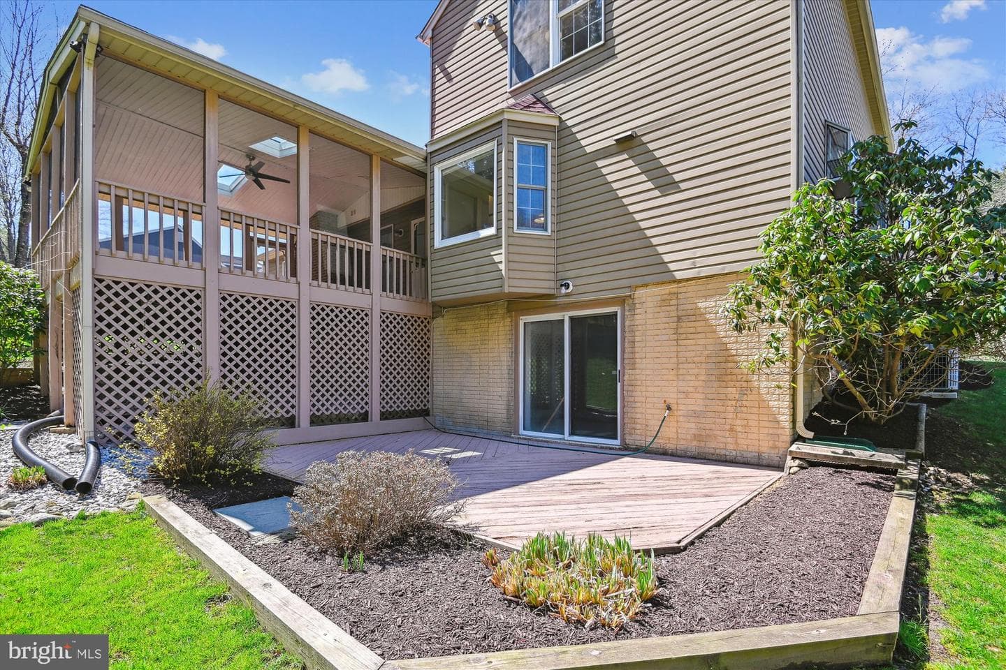 3823 Grosvenor Drive photo 27