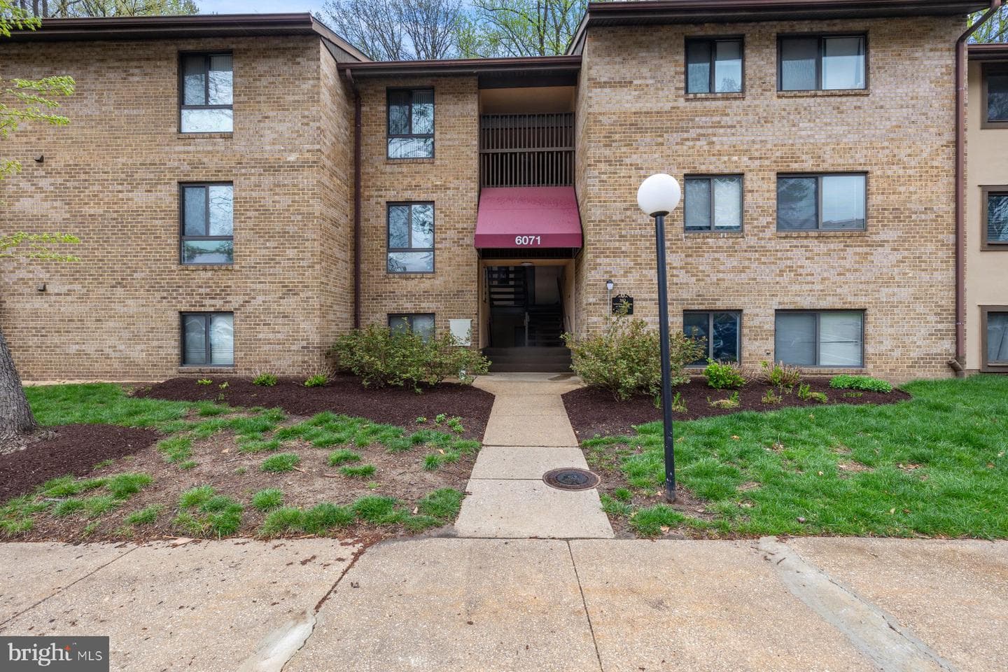 6071 Majors Lane #i 3