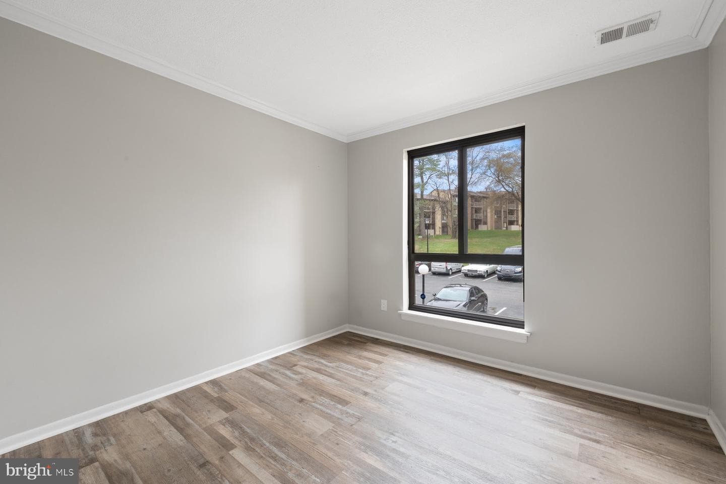 6071 Majors Lane #i 3 photo 10