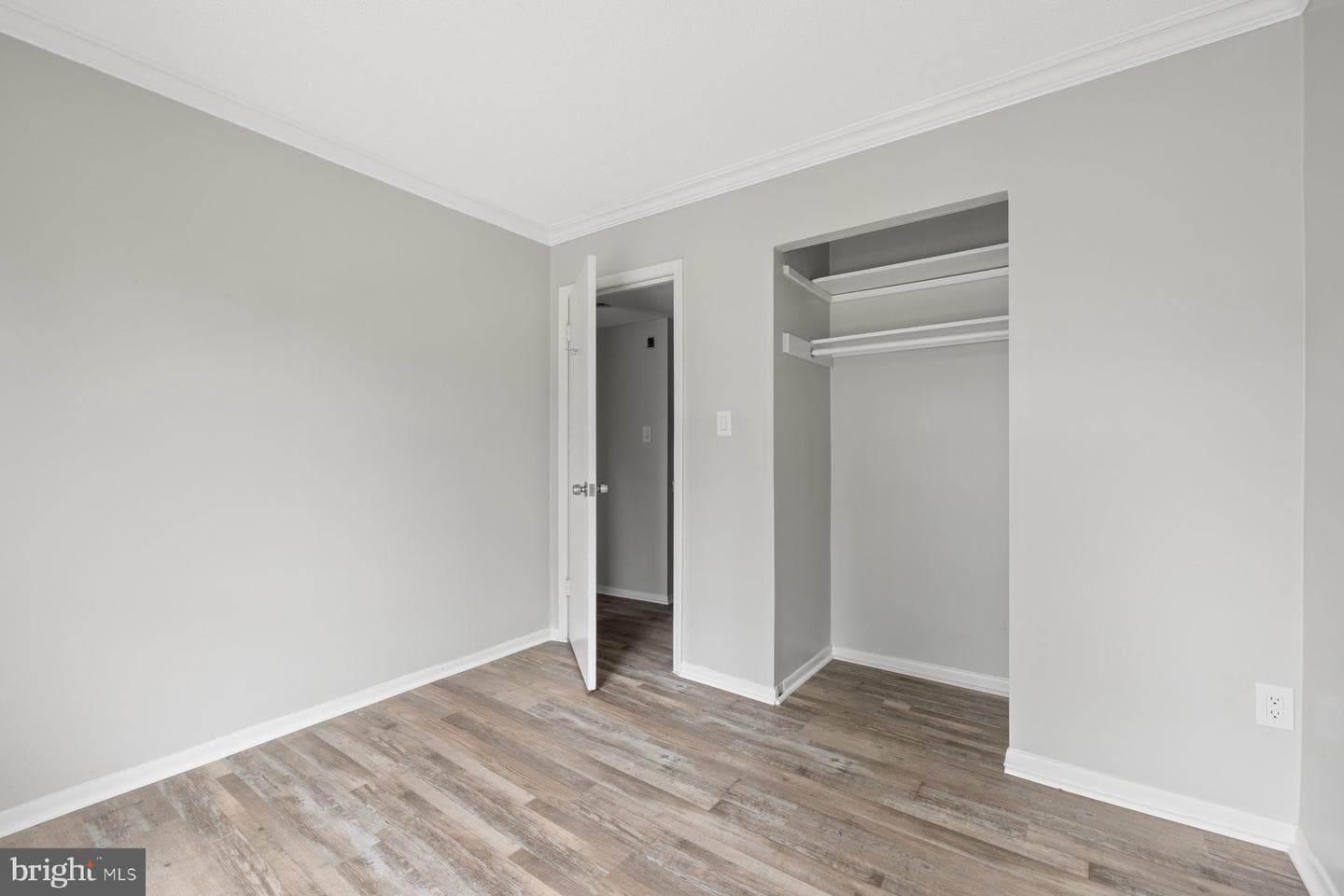 6071 Majors Lane #i 3 photo 12