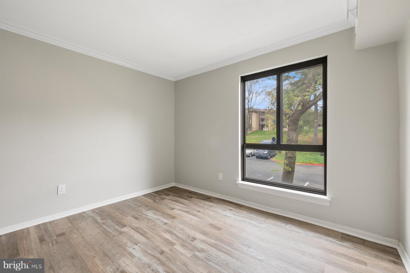 6071 Majors Lane #i 3 photo 14