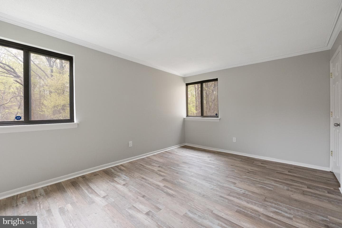 6071 Majors Lane #i 3 photo 7