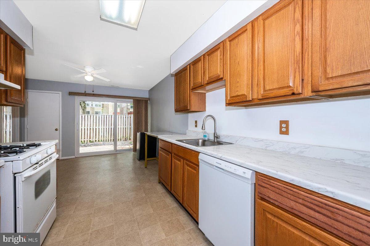 10406 Faulkner Ridge Circle #3-3 photo 22