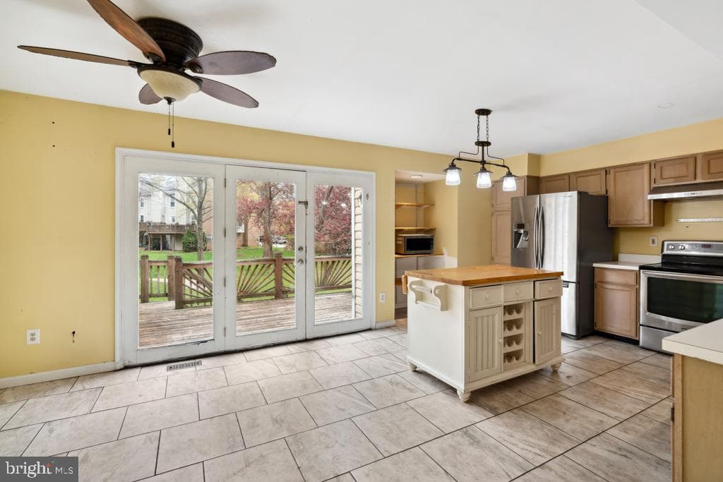5235 Lightfoot Path photo 5