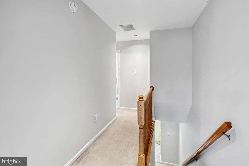 5235 Lightfoot Path photo 9