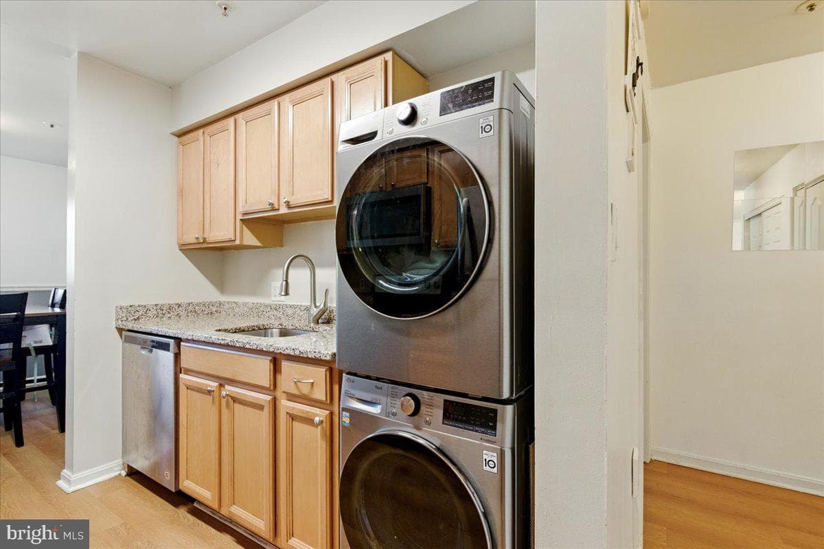 8384 Montgomery Run Road #b photo 26
