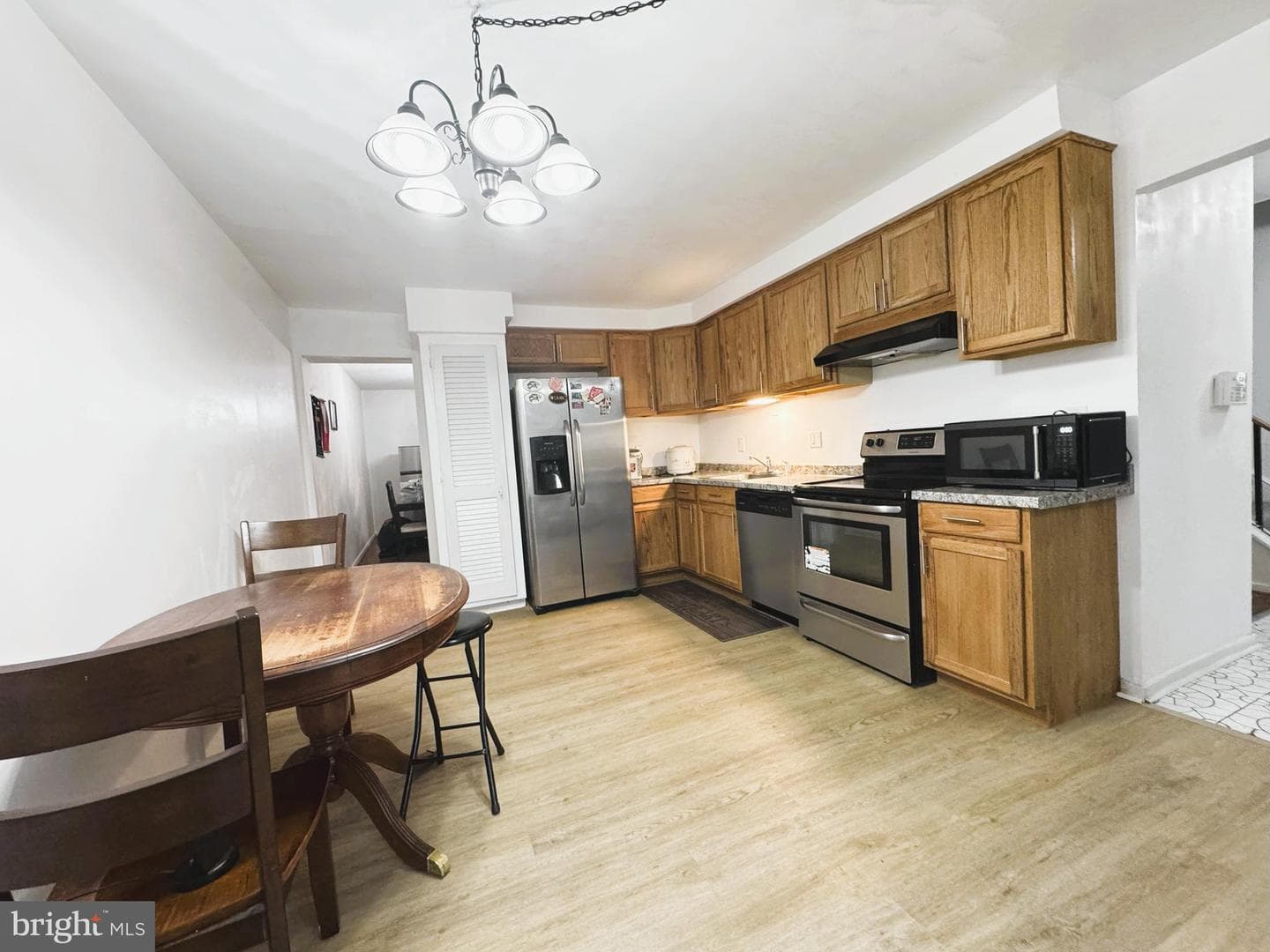 5659 Thicket Lane photo 9