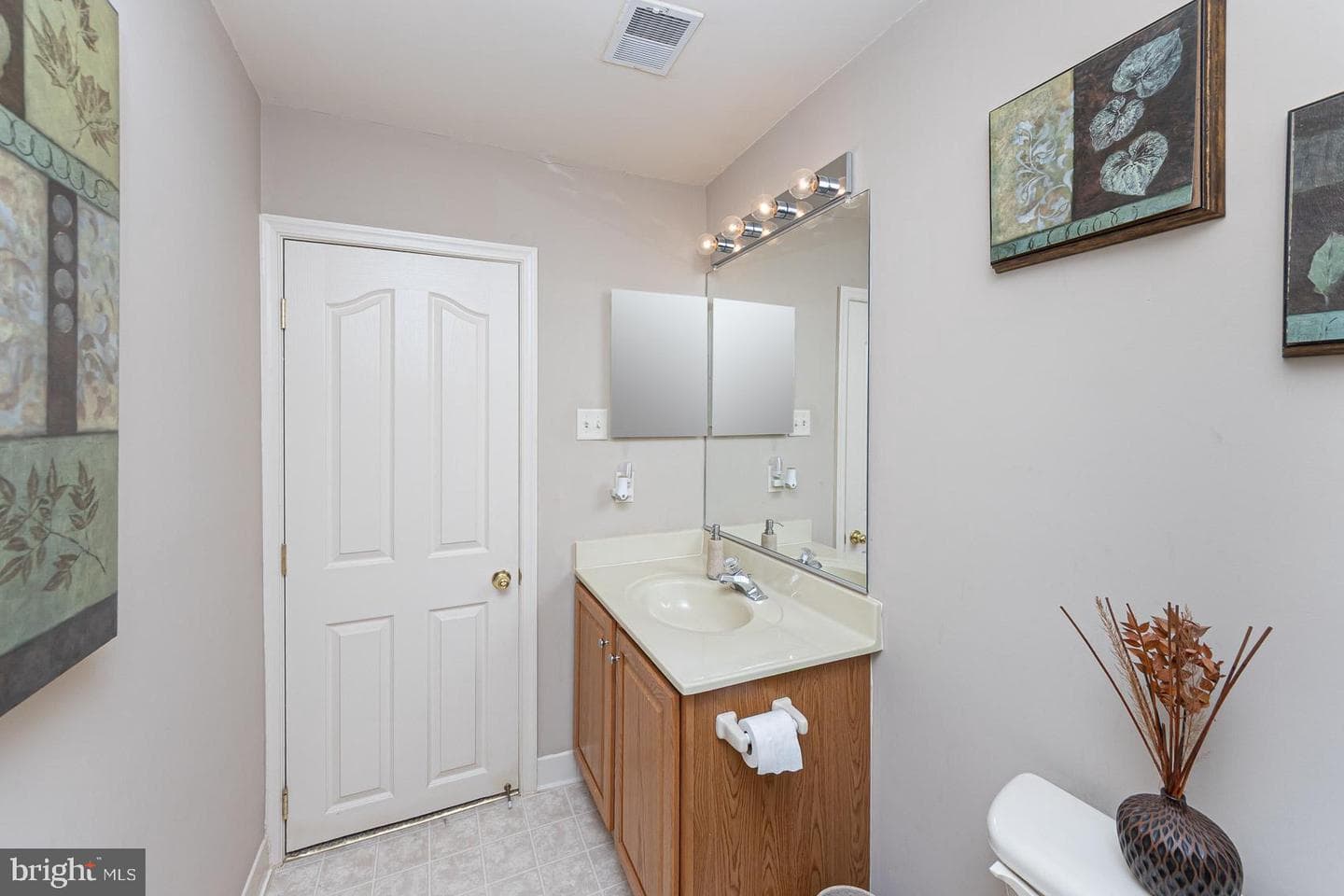 6052 Toomey Lane photo 45