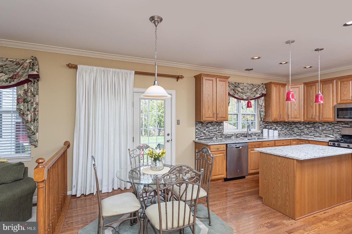 6052 Toomey Lane photo 9