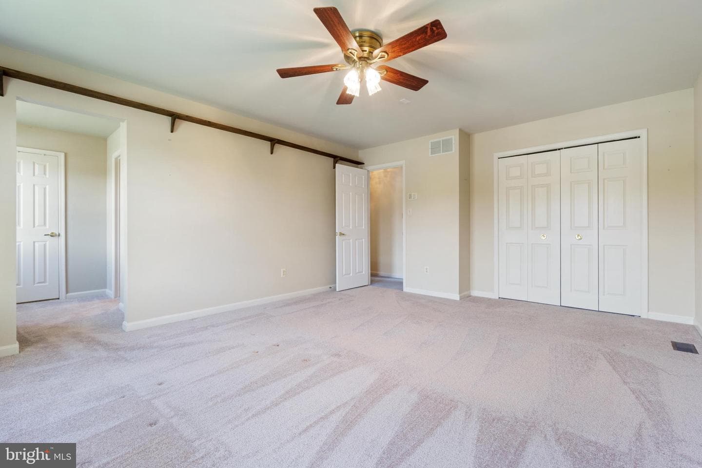 10216 Clubhouse Court photo 15