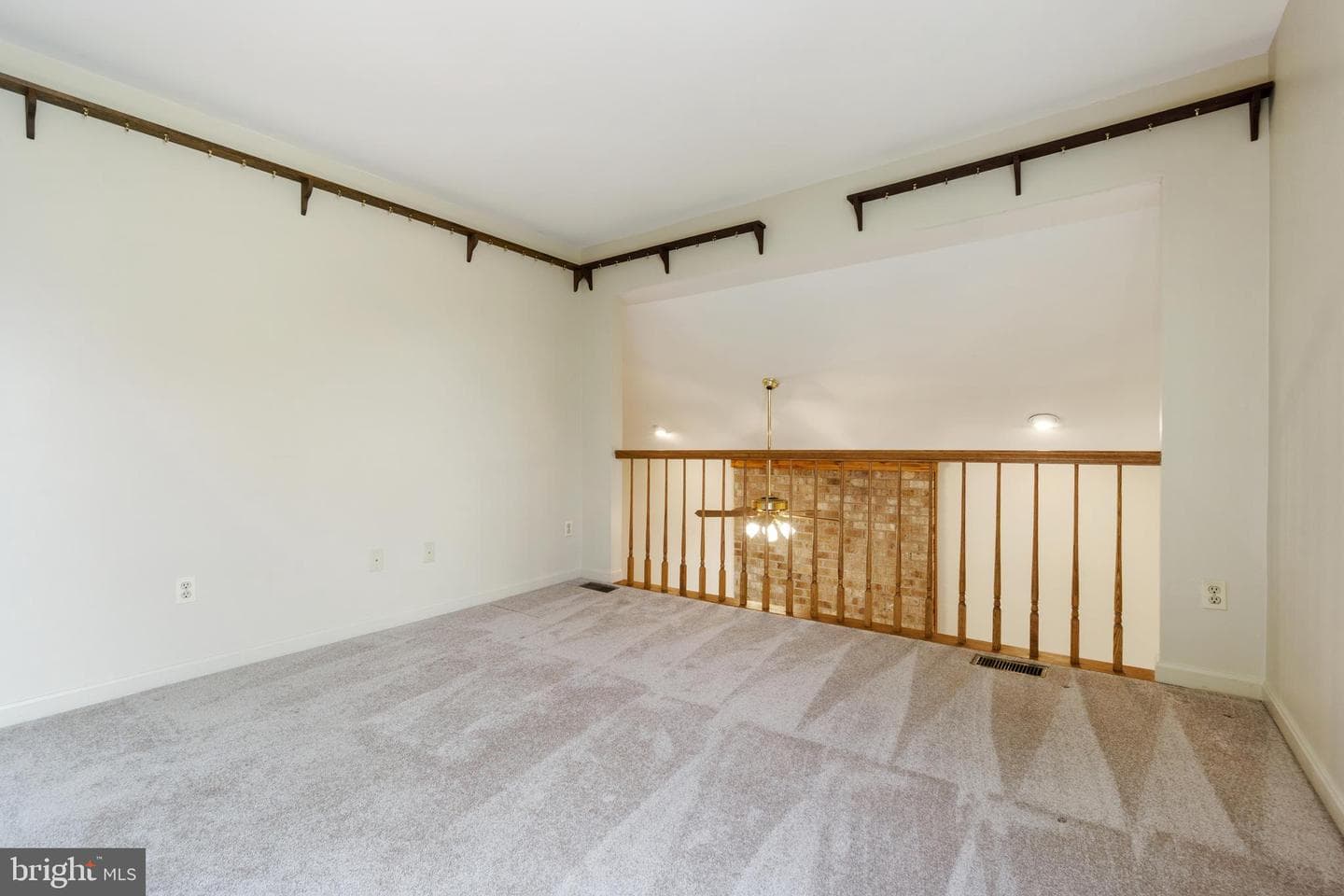 10216 Clubhouse Court photo 9