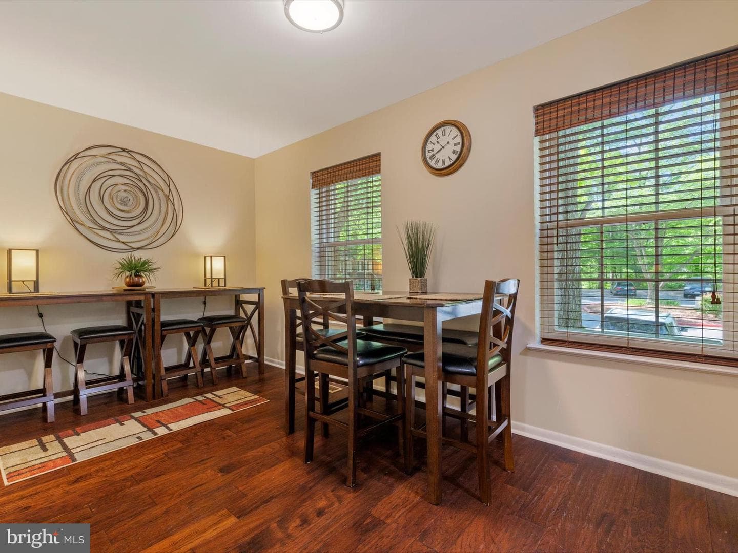 9142 Lambskin Lane photo 4