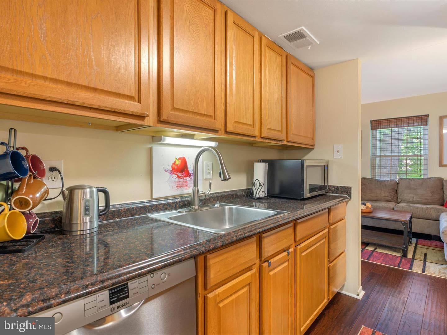 9142 Lambskin Lane photo 9