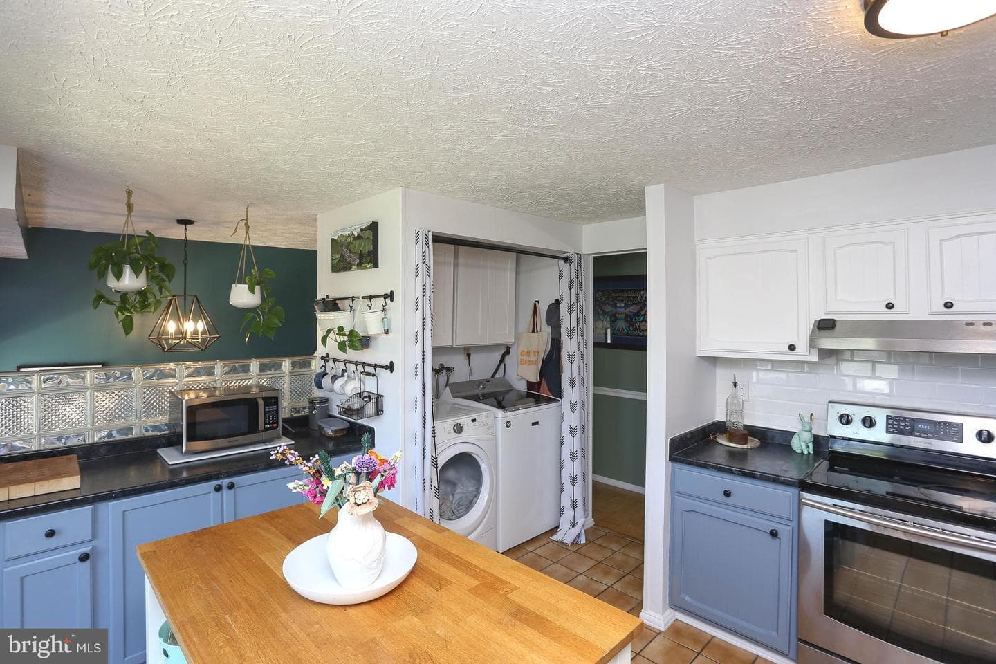 6632 Waning Moon Way photo 9