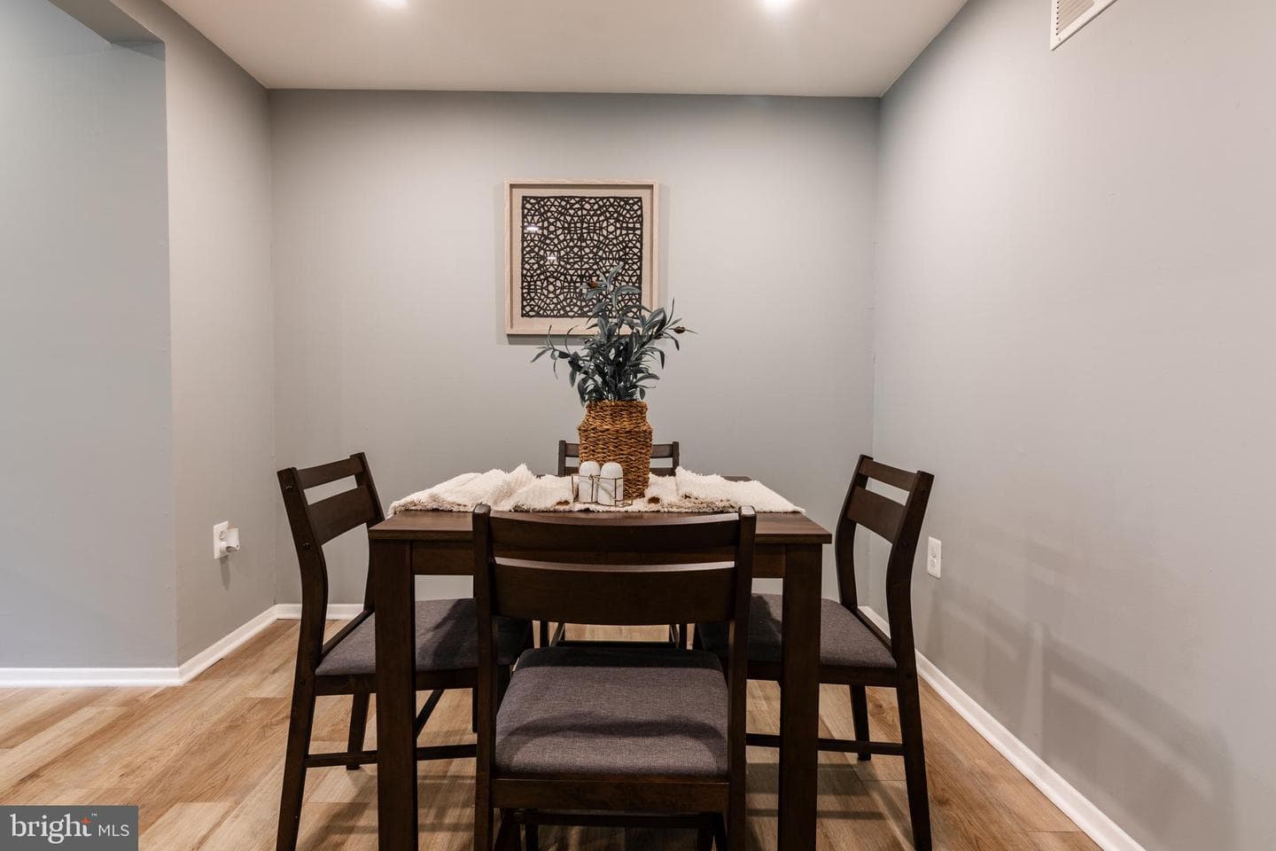 7374 Hickory Log Circle photo 40