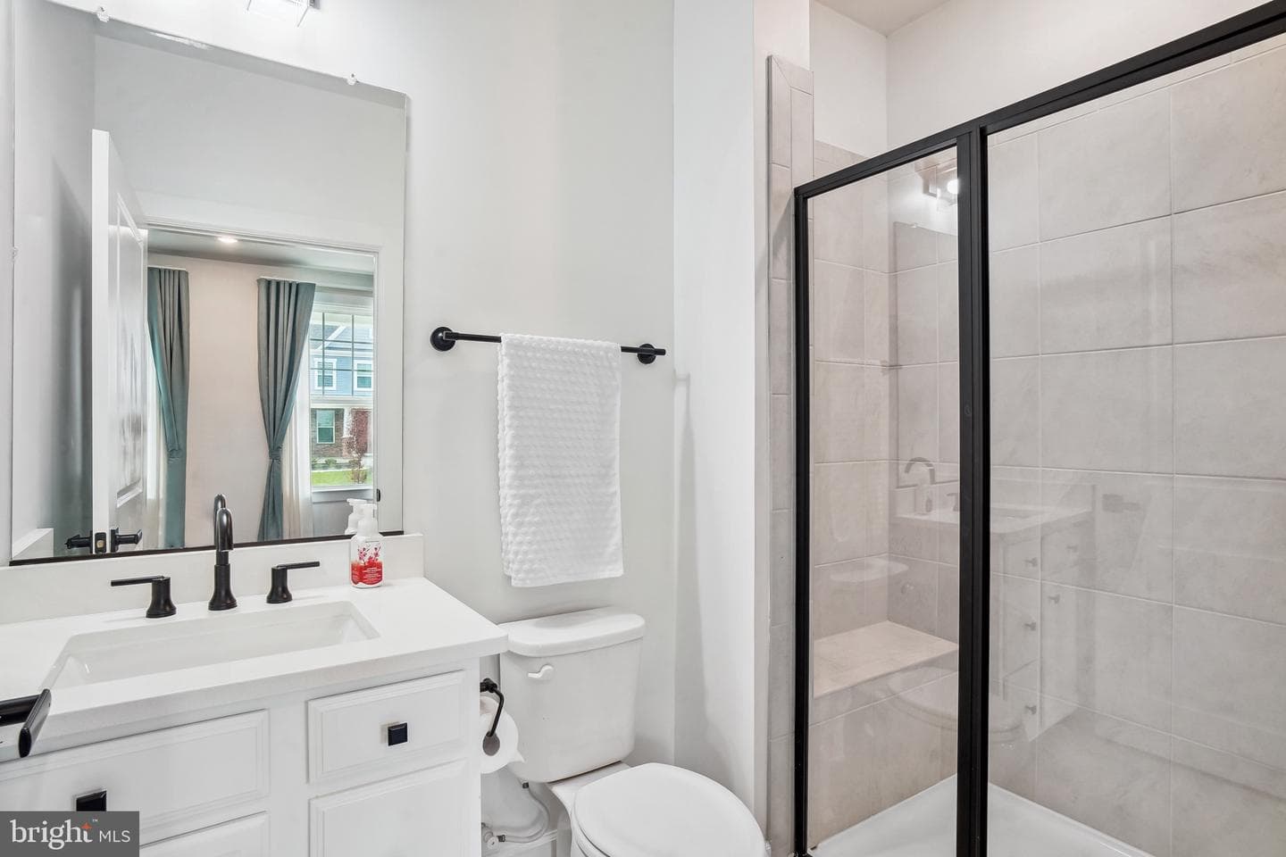 11134 Eugene Avenue photo 11