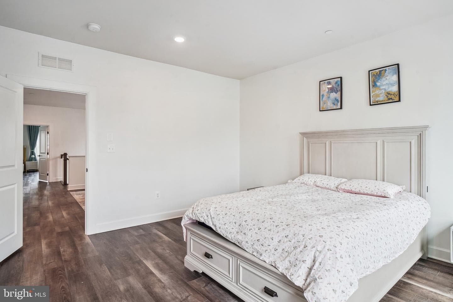 11134 Eugene Avenue photo 35