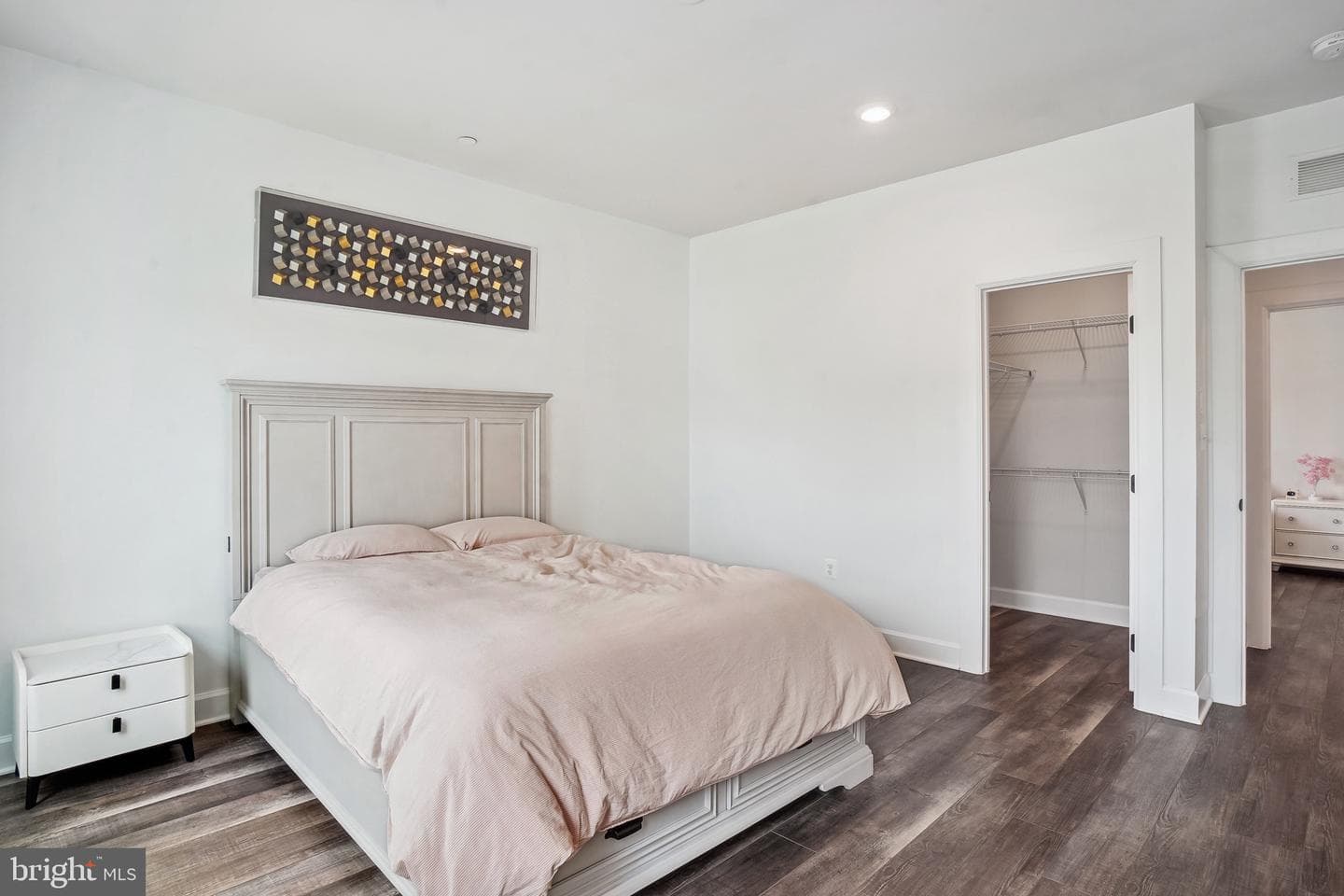 11134 Eugene Avenue photo 40