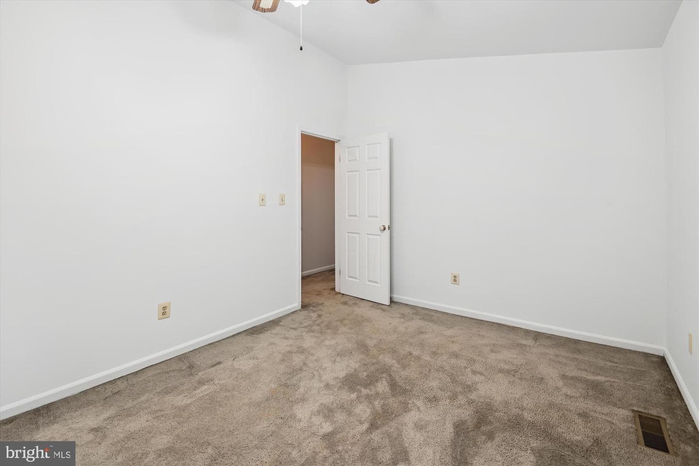 10120 Frost Way photo 50
