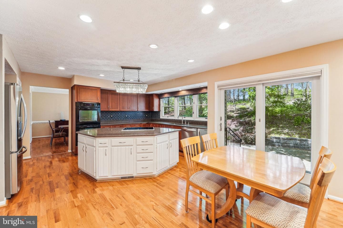 10908 Harmel Drive photo 9