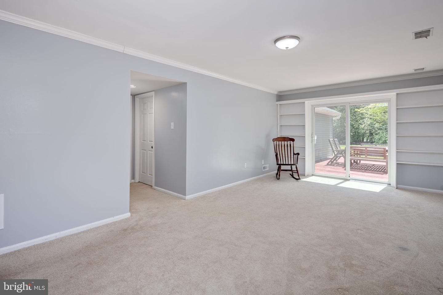 7318 Bobolink Court photo 21