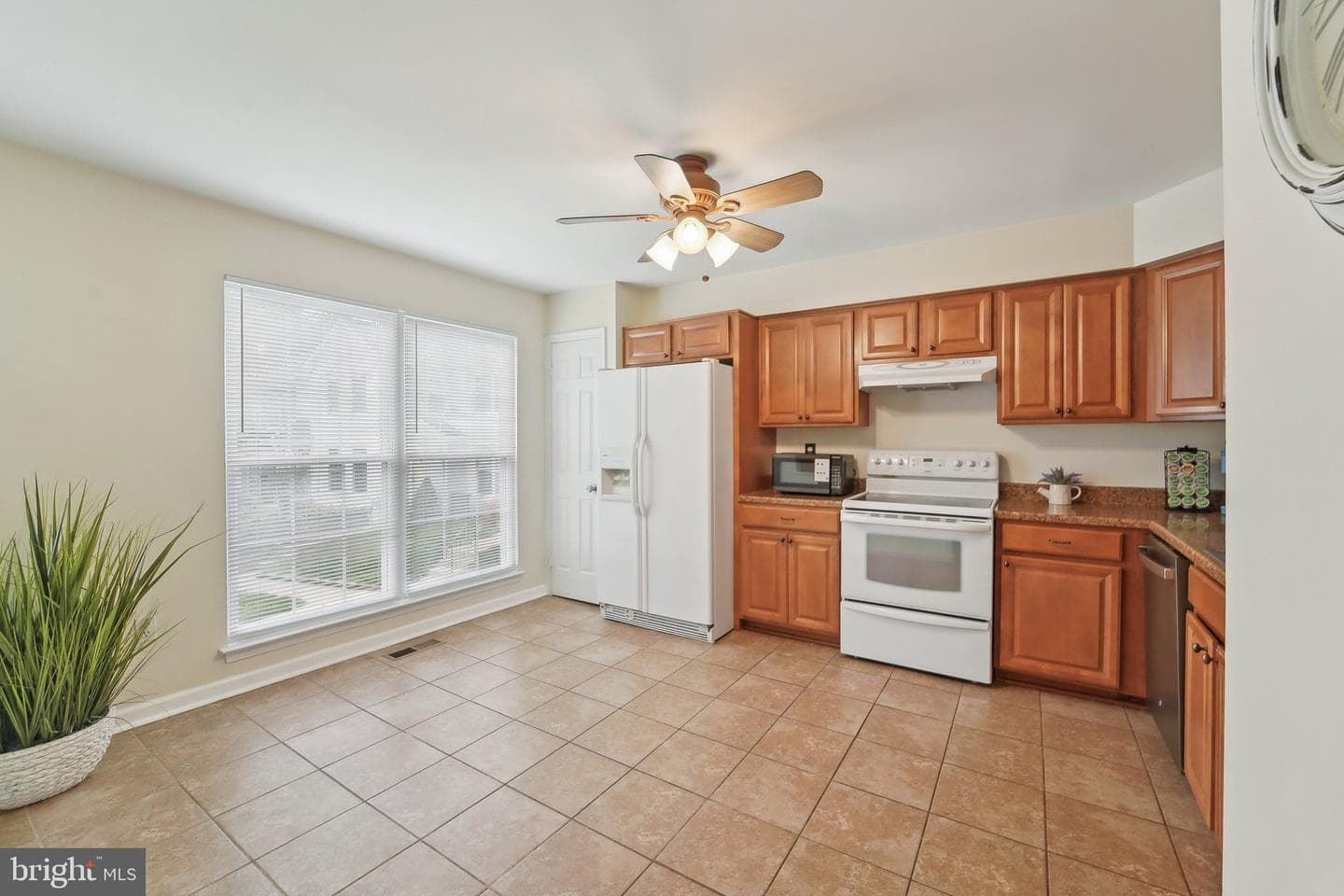 11764 Stonegate Lane photo 4
