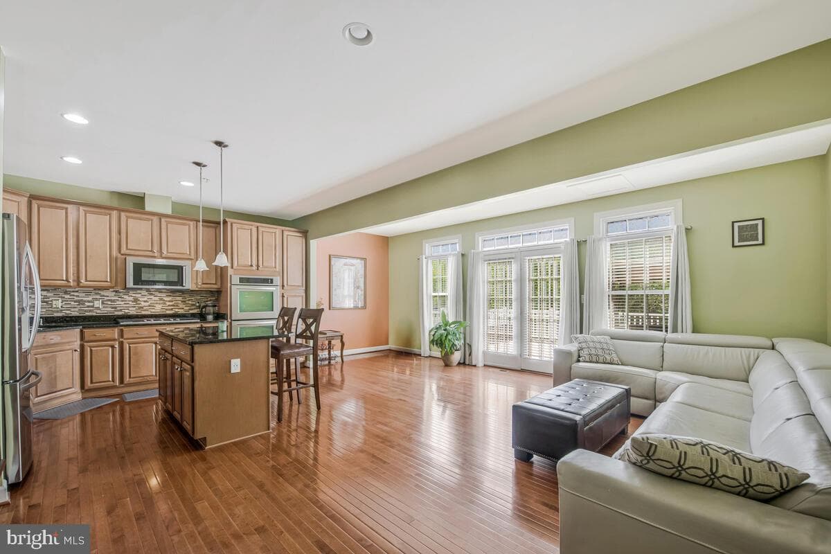 10610 Old Ellicott Circle #10 photo 11