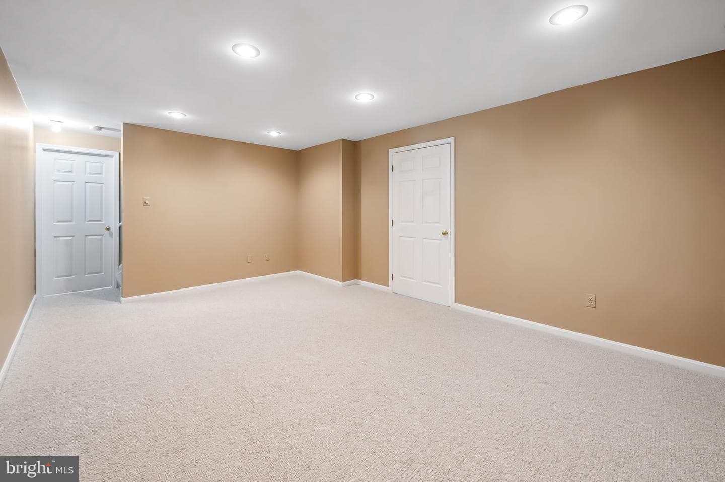 6902 Raven Lane photo 40