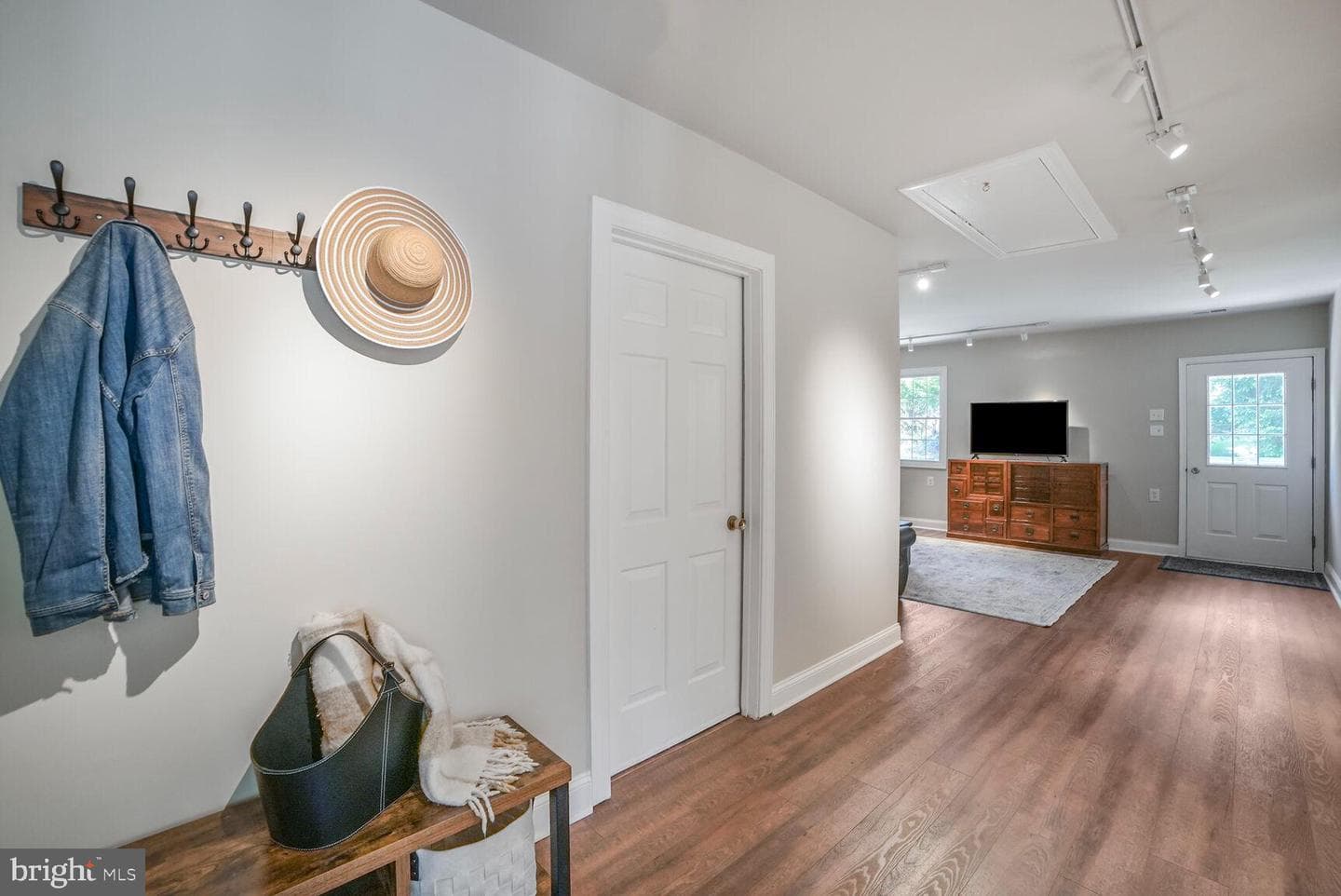 7549 Cherry Tree Drive photo 25